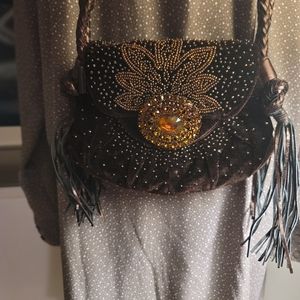 RANGONI Luxuriously Vintage Crossbody/ Shoulder Moment